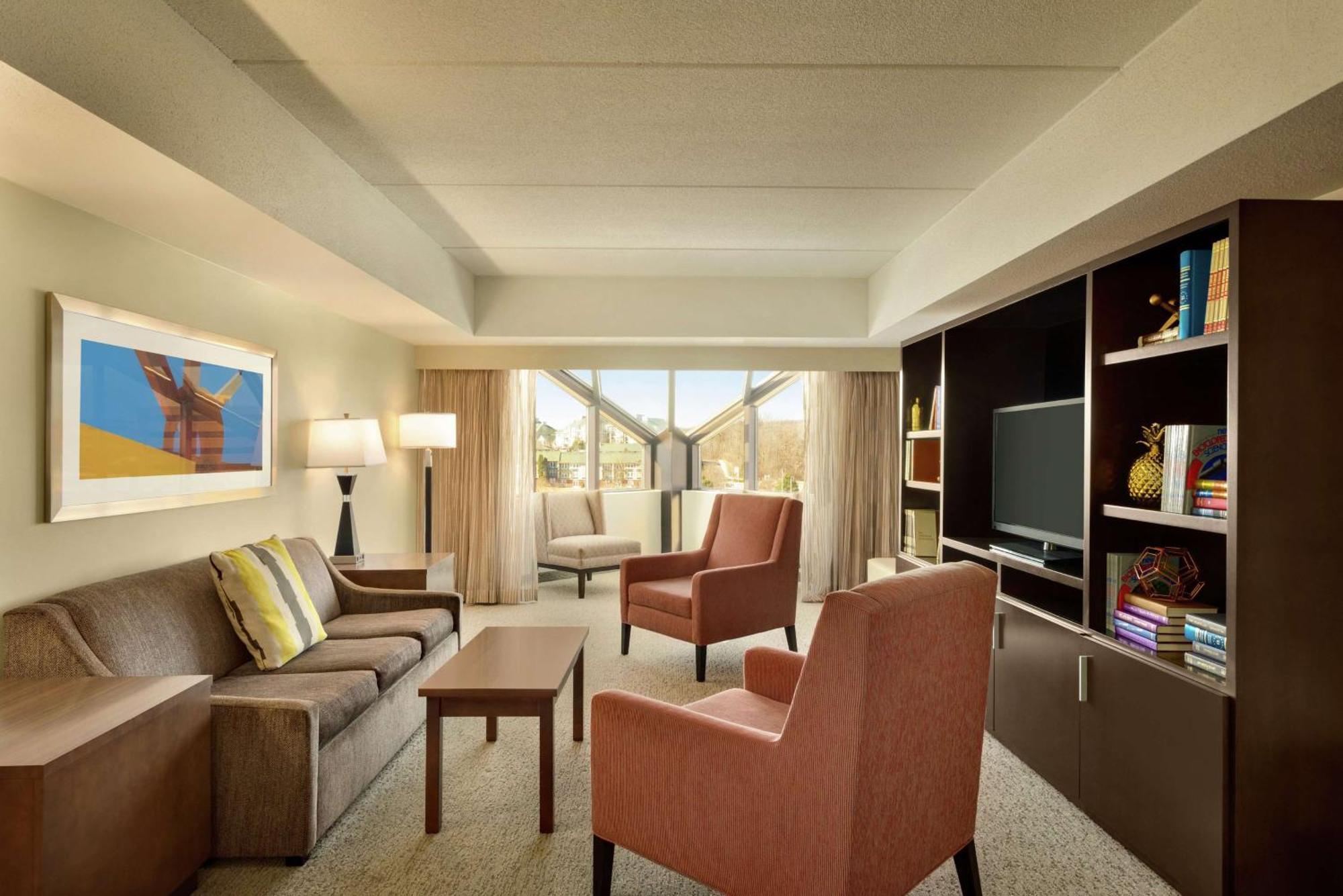 Embassy Suites By Hilton Milwaukee Brookfield Eksteriør billede